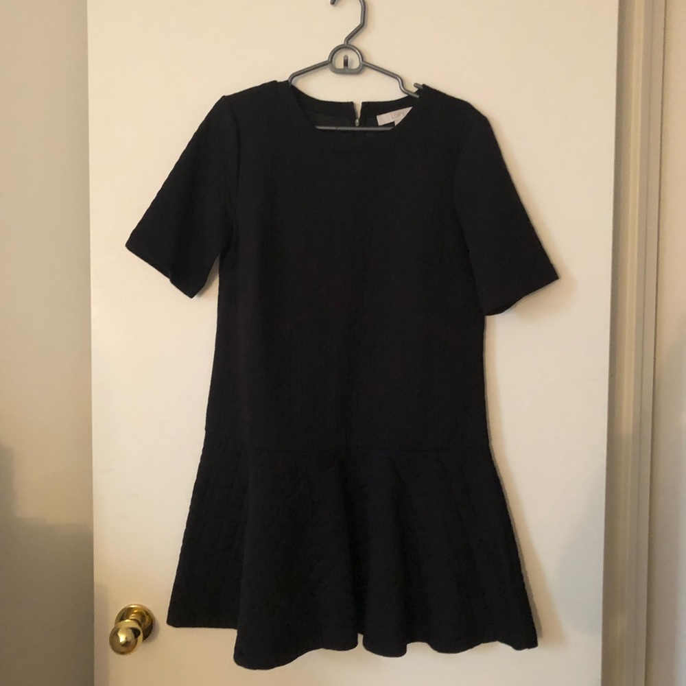 LOFT Drop Waist Dress in Black and Size M